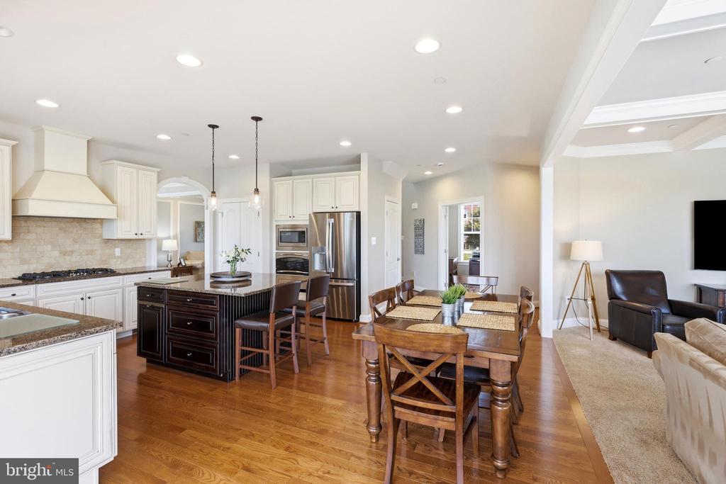 1080 WILD GOOSE COURT
