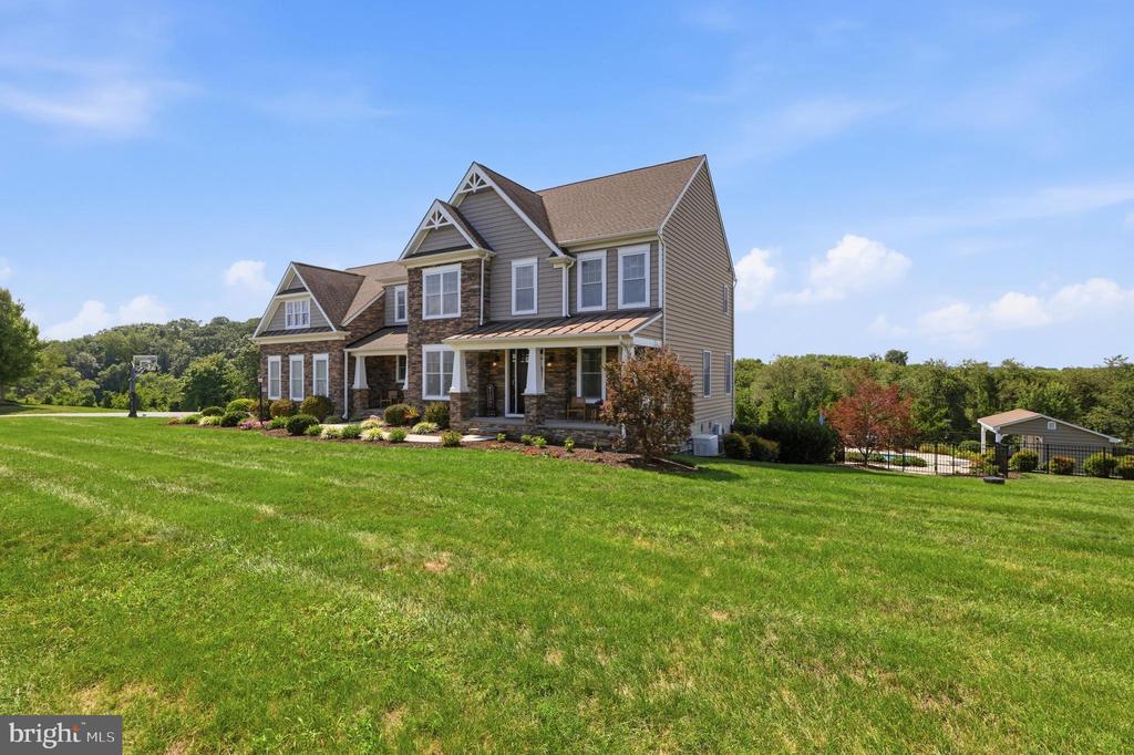 1080 WILD GOOSE COURT