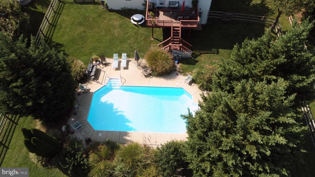 13661 SAMHILL LANE