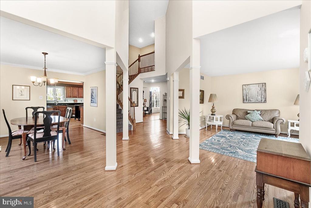 13661 SAMHILL LANE