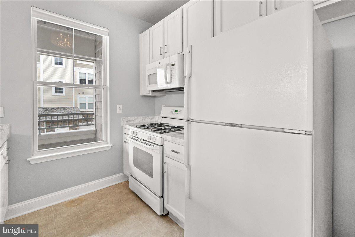23730 CLARKSMEADE DRIVE 203