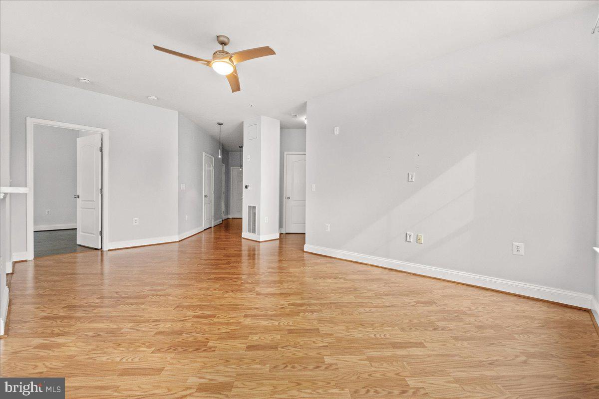 23730 CLARKSMEADE DRIVE 203