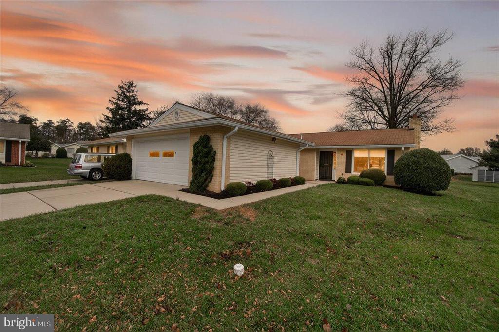 9 FITZHUGH COURT 71-B