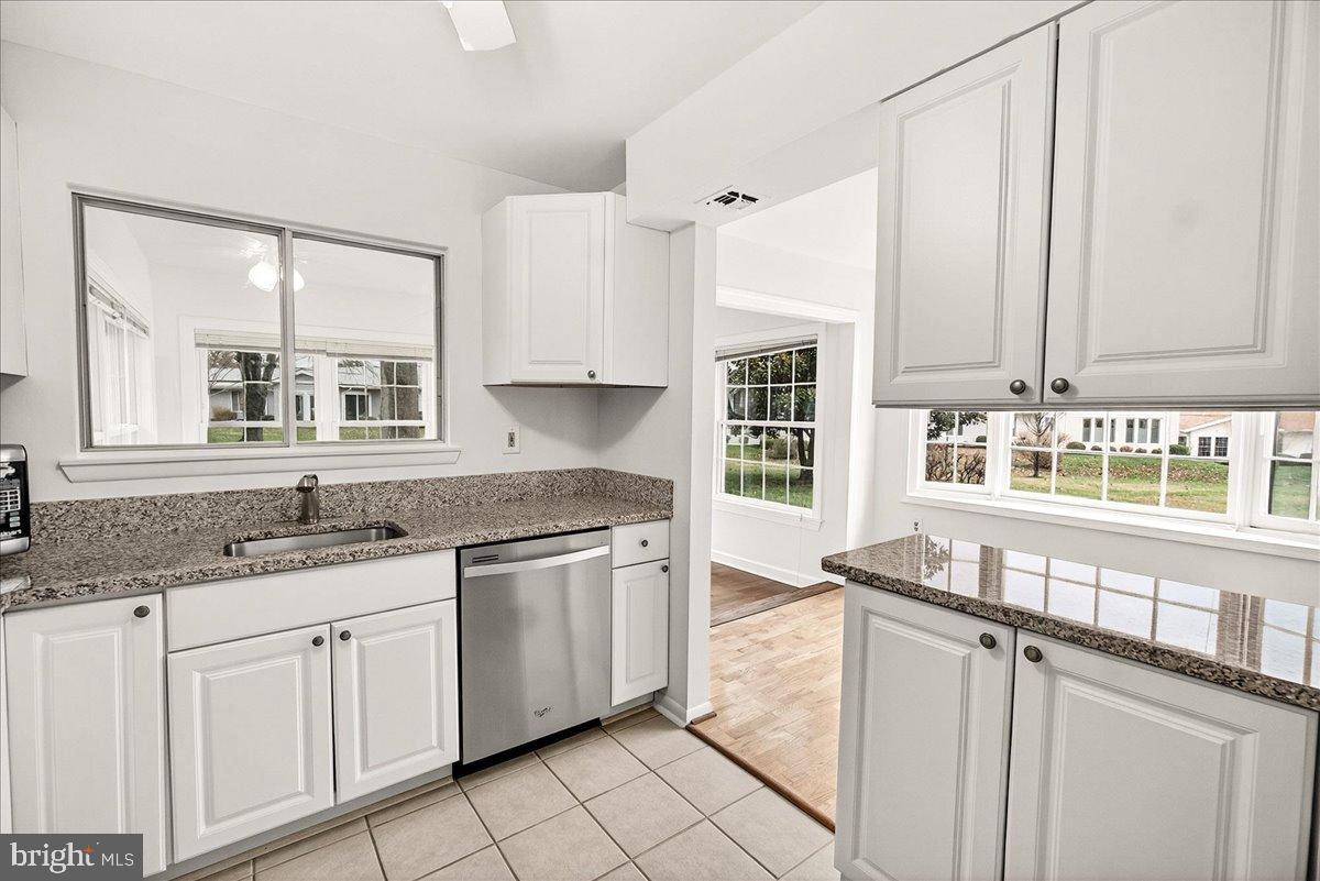 9 FITZHUGH COURT 71-B