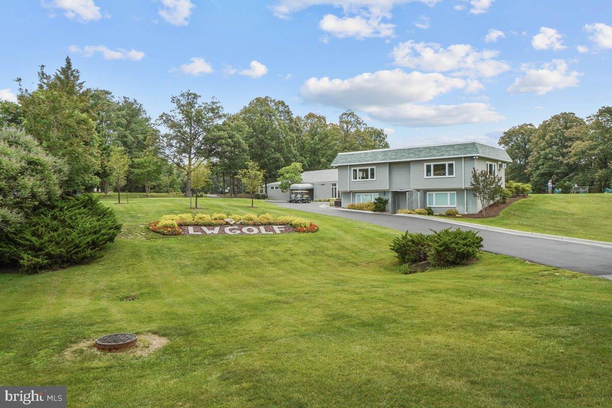 9 FITZHUGH COURT 71-B