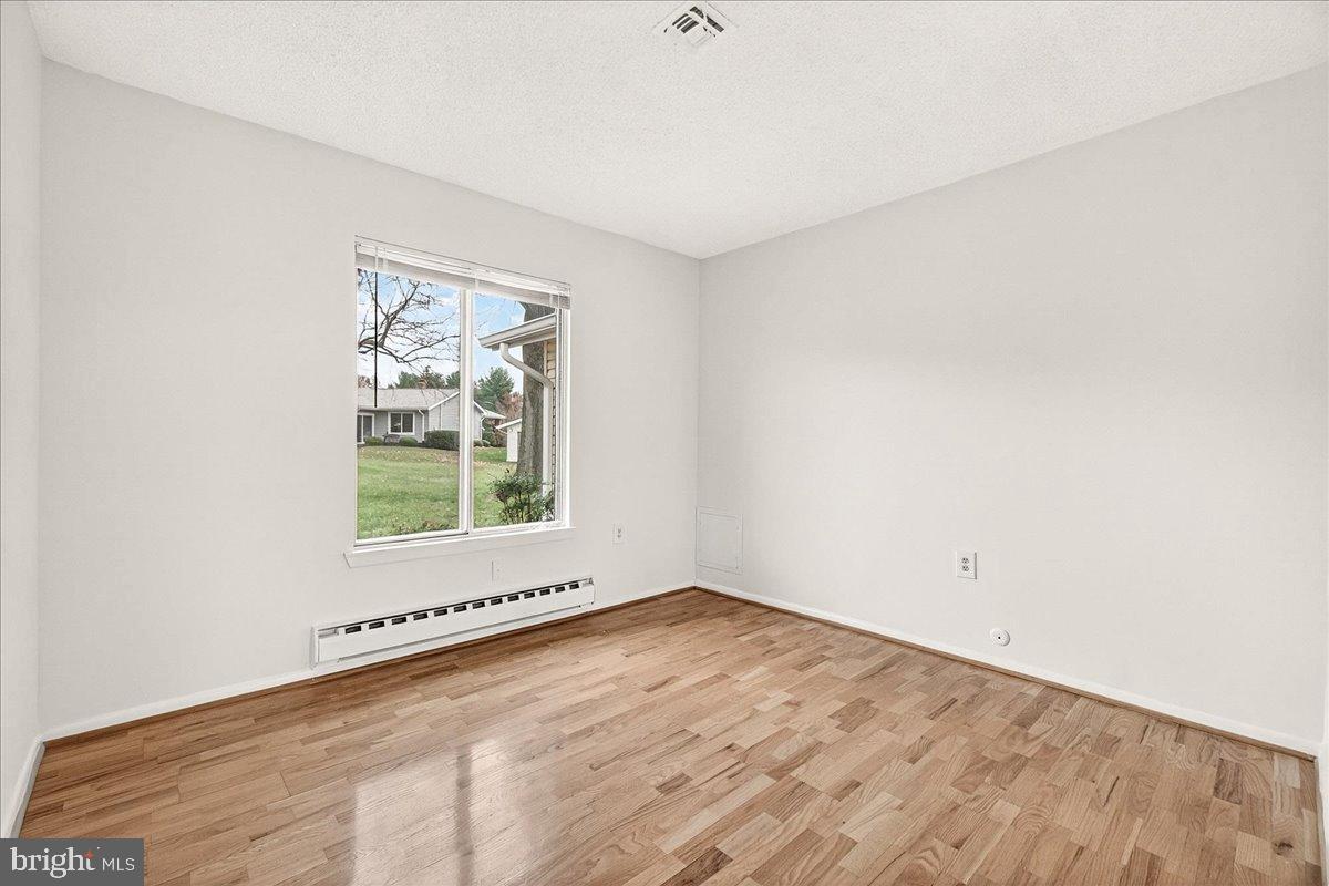9 FITZHUGH COURT 71-B