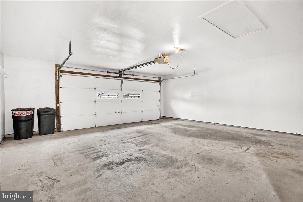 9 FITZHUGH COURT 71-B