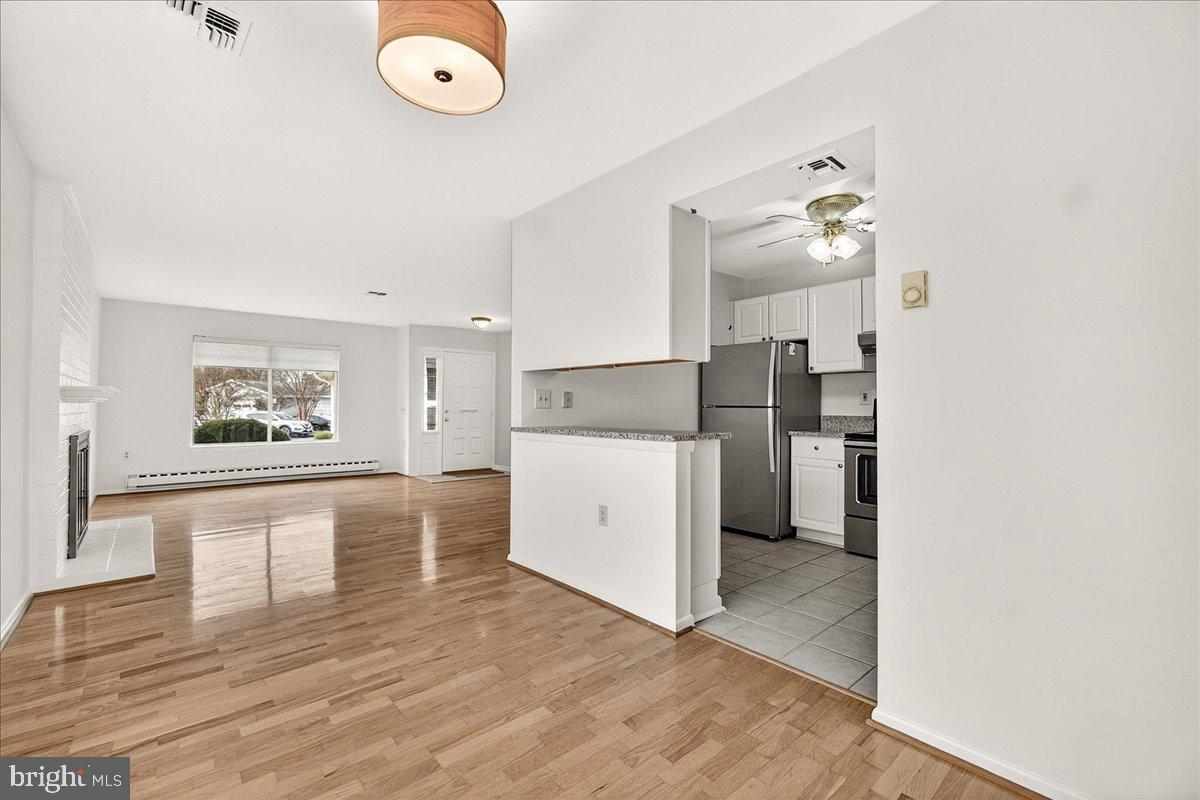 9 FITZHUGH COURT 71-B