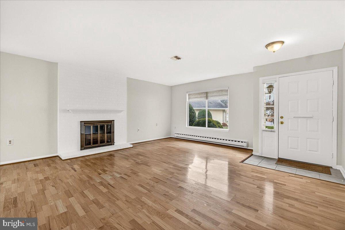 9 FITZHUGH COURT 71-B