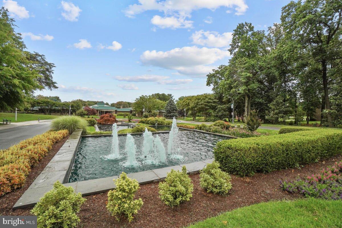9 FITZHUGH COURT 71-B