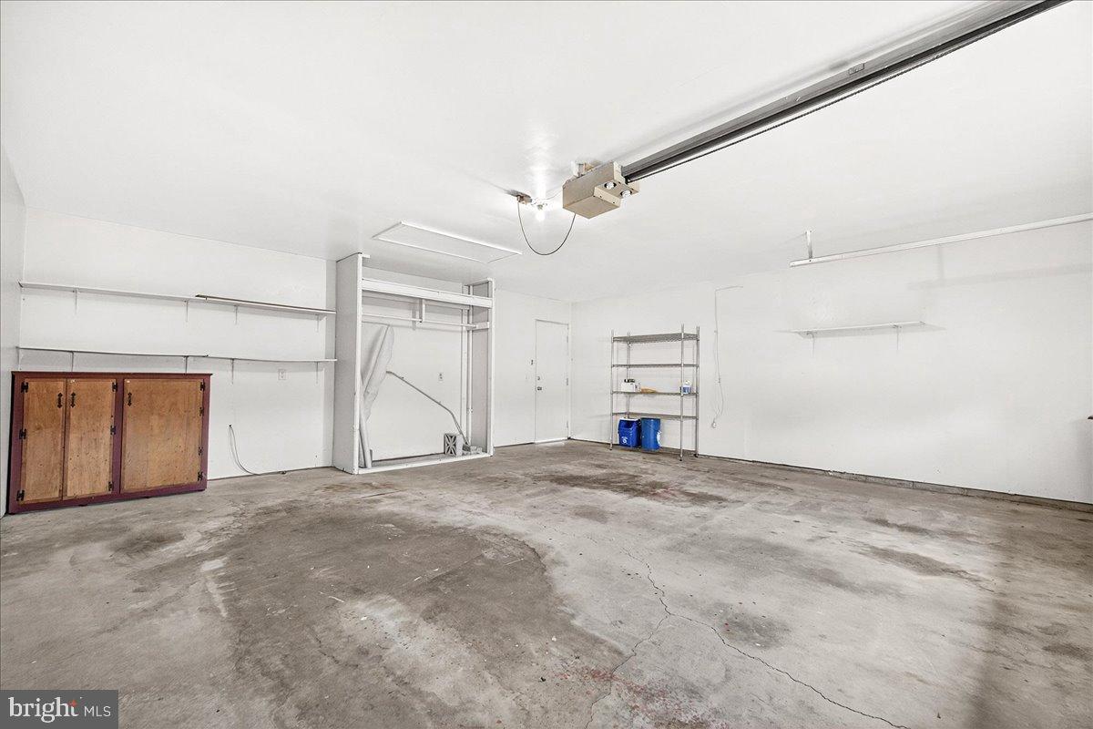 9 FITZHUGH COURT 71-B