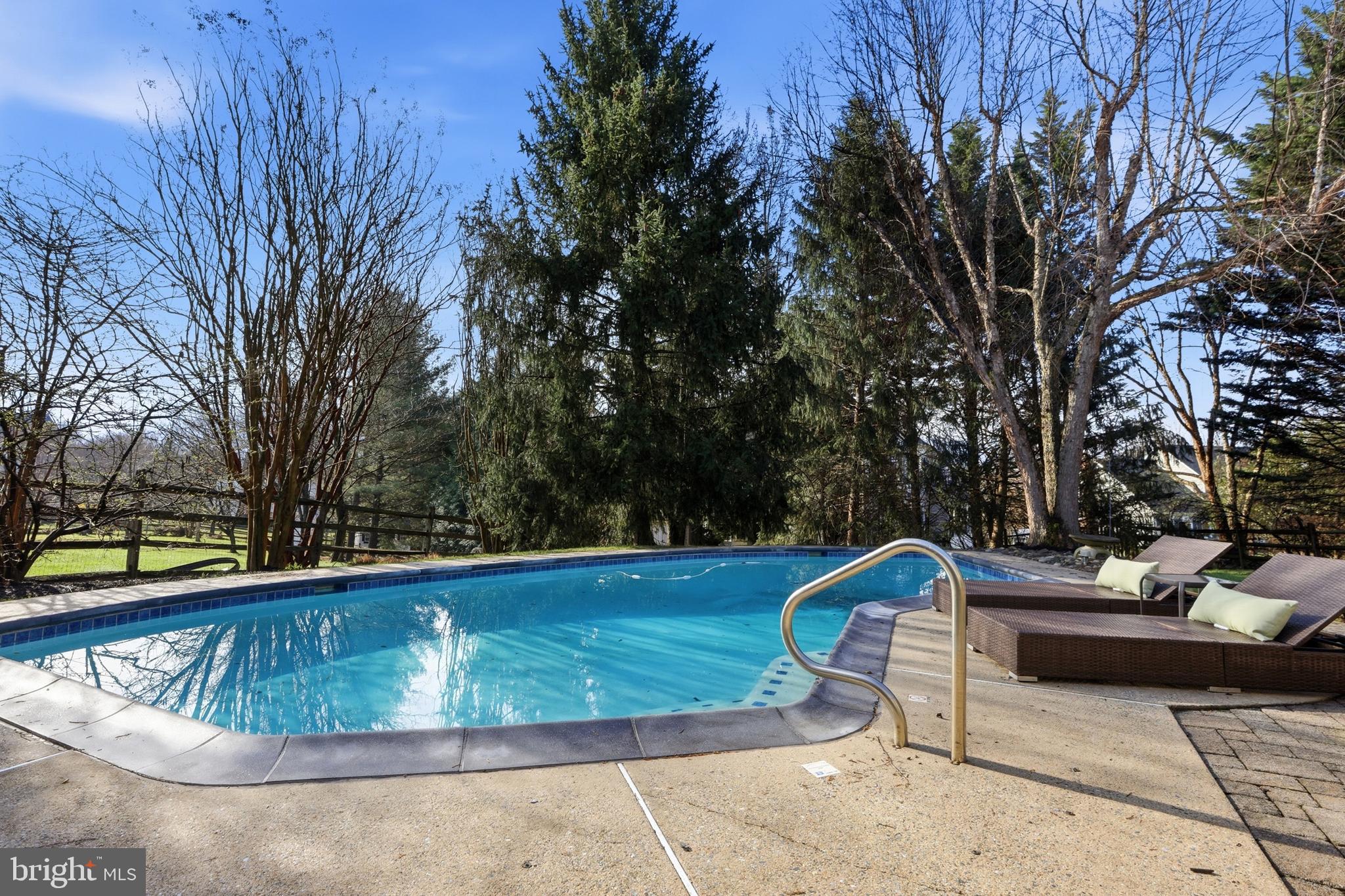 10008 FOUNDERS WAY