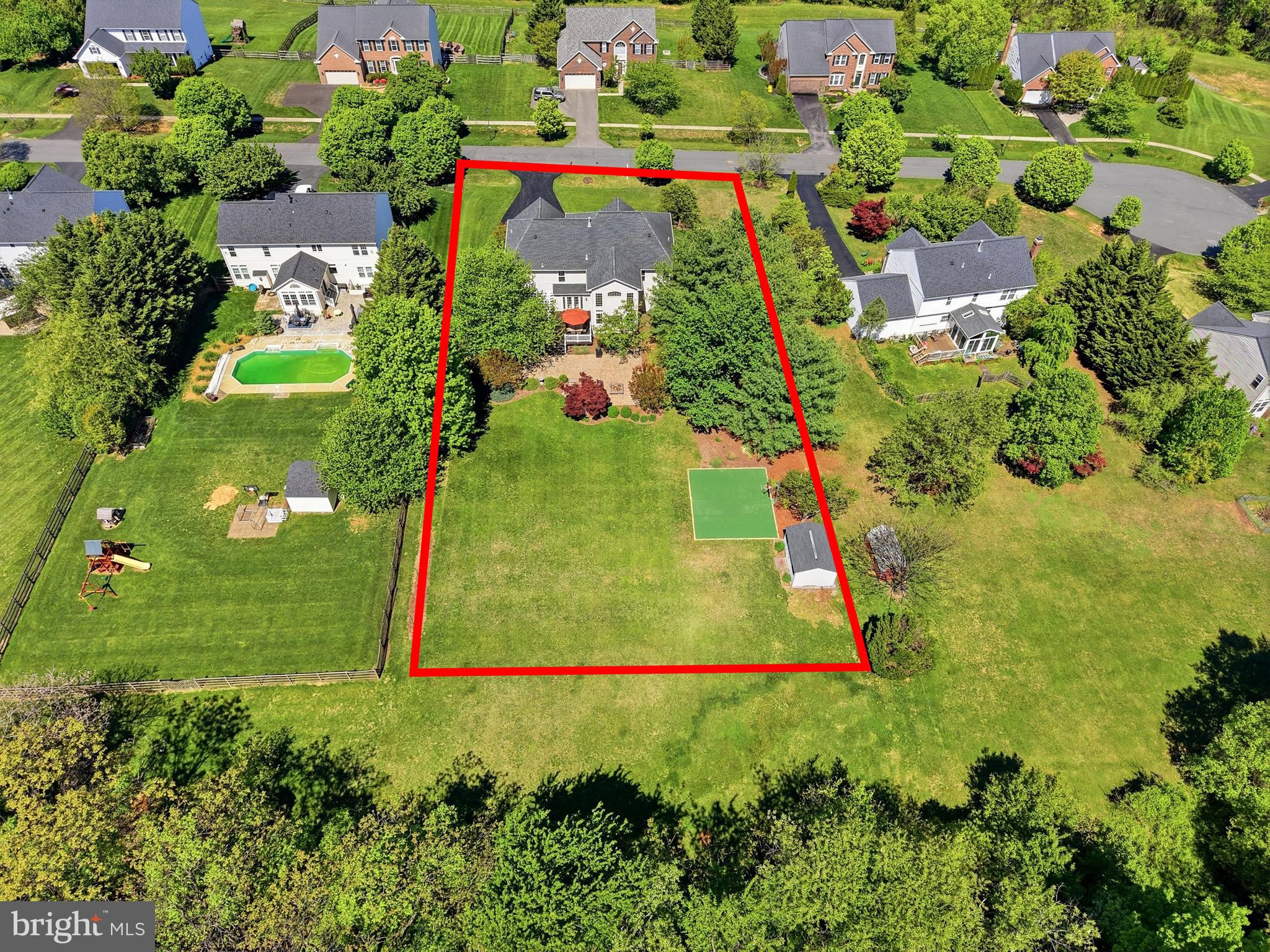 24213 HAILEY DRIVE