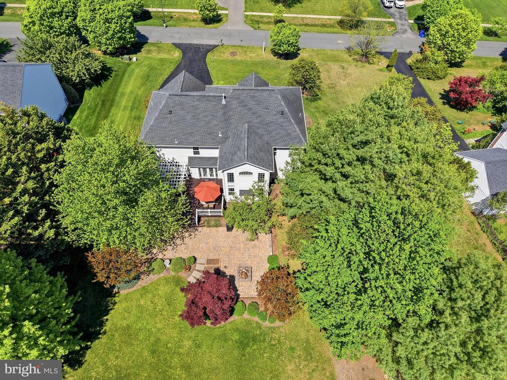 24213 HAILEY DRIVE