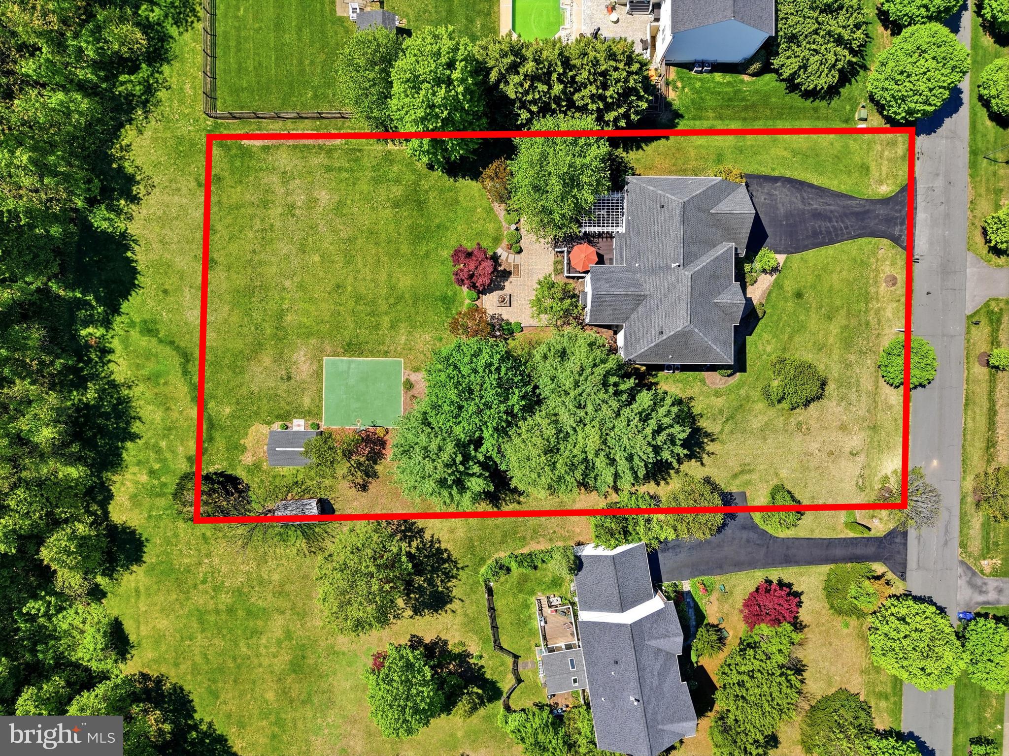 24213 HAILEY DRIVE