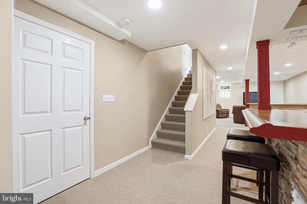 24213 HAILEY DRIVE