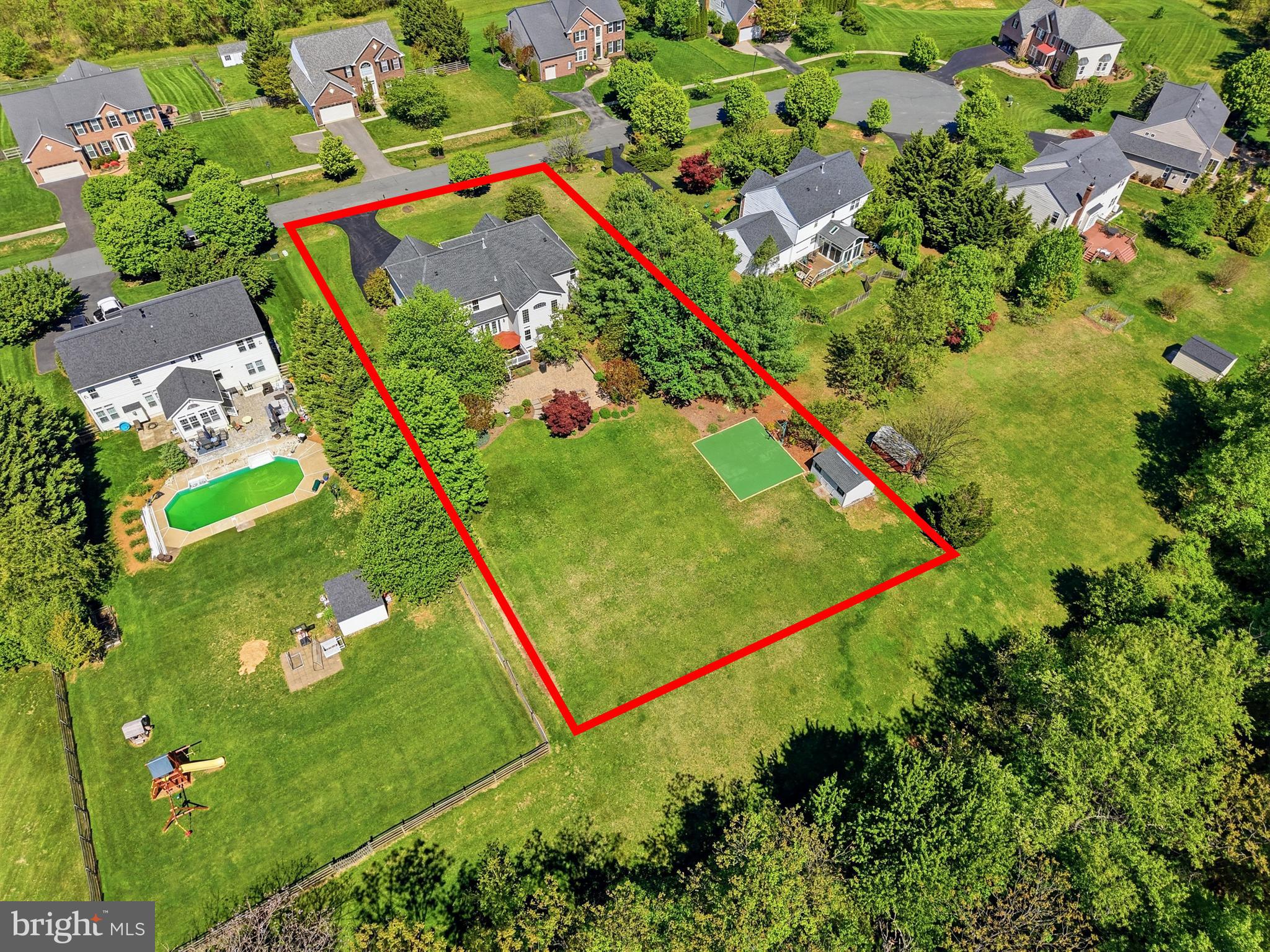24213 HAILEY DRIVE