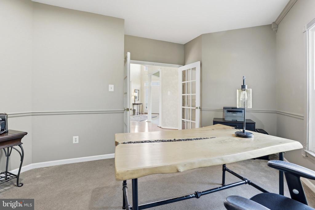 24213 HAILEY DRIVE