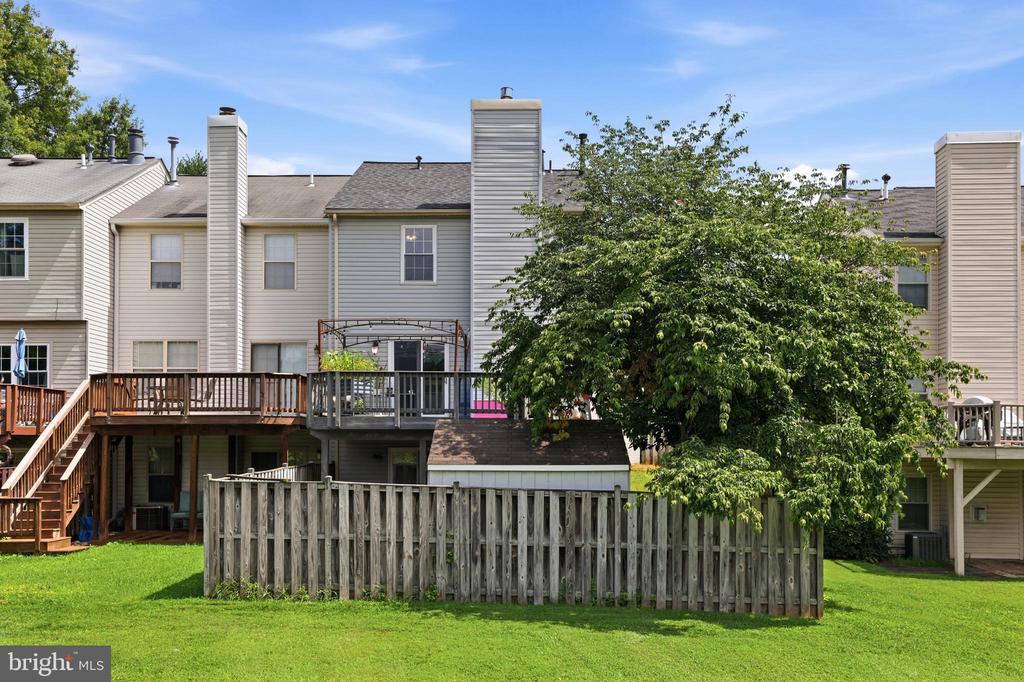 9583 WHITE PILLAR TERRACE
