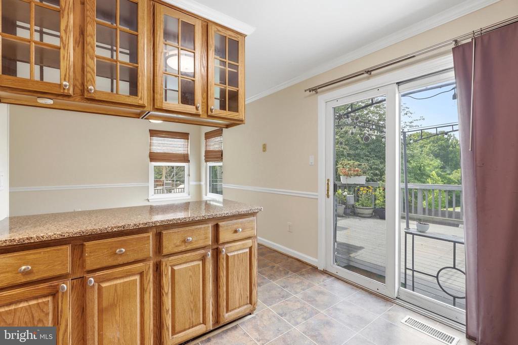 9583 WHITE PILLAR TERRACE