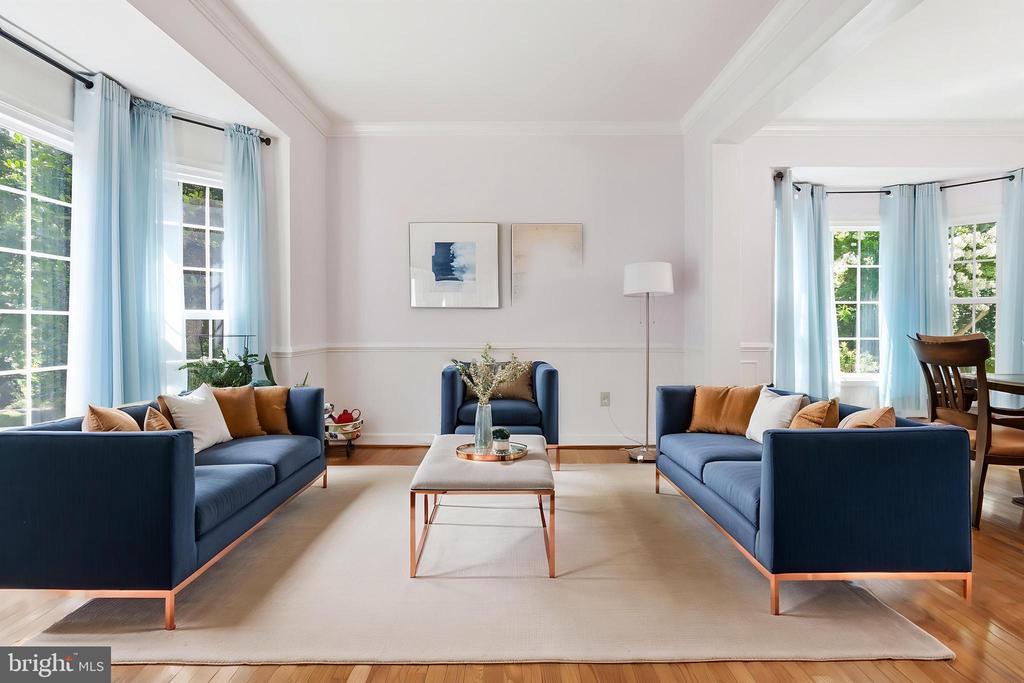 2 CROSSCUT COURT