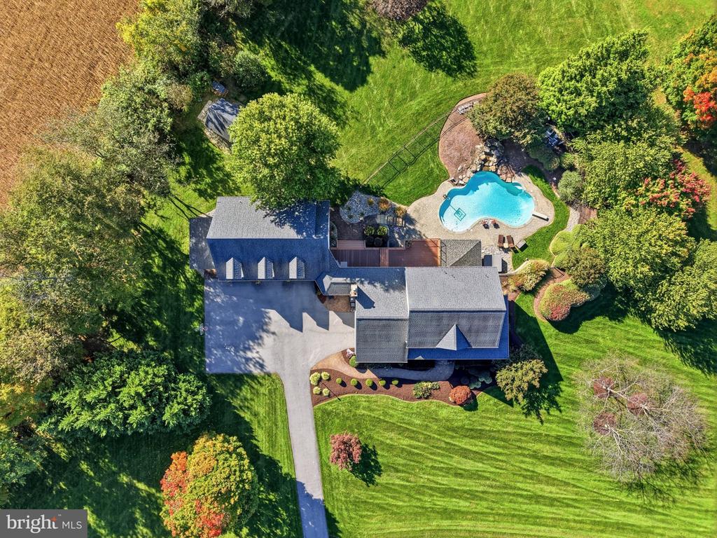 25823 BOWMAN ACRES LANE