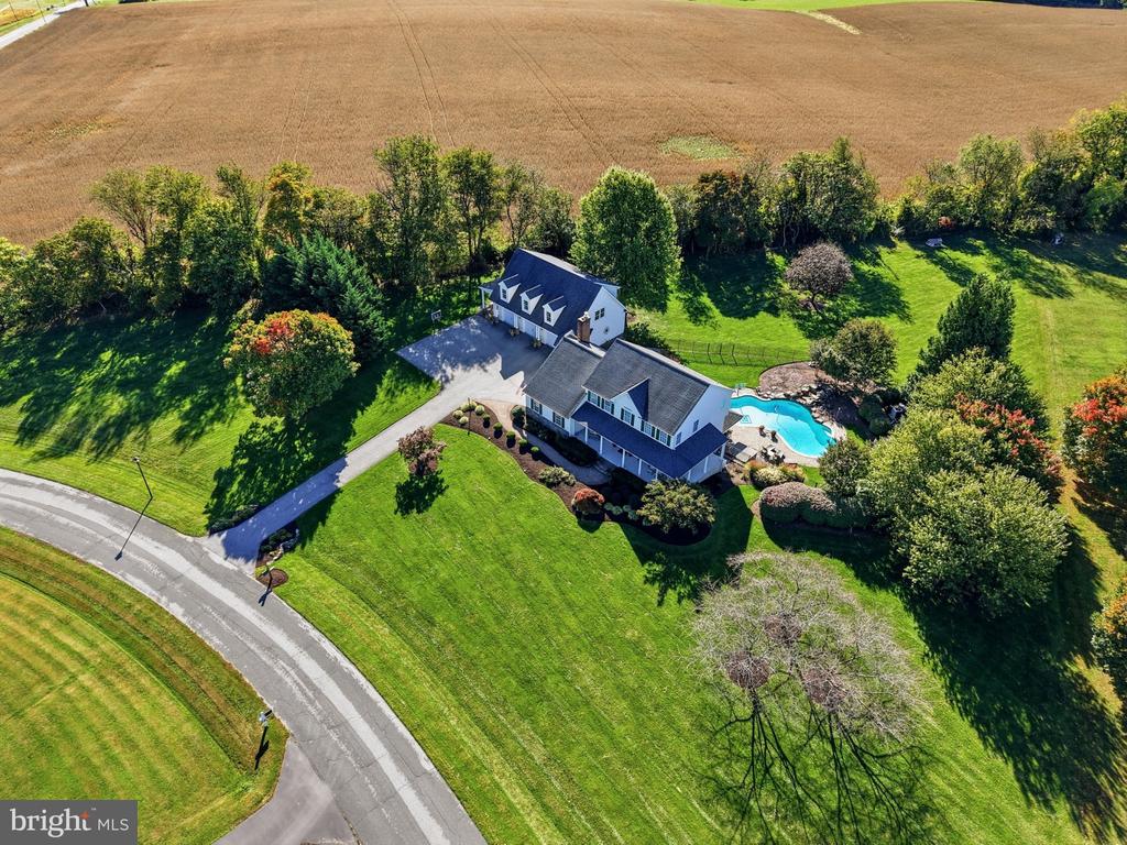 25823 BOWMAN ACRES LANE