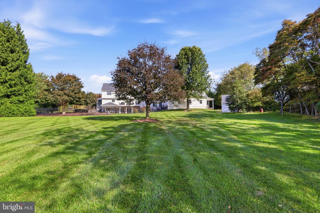 25823 BOWMAN ACRES LANE