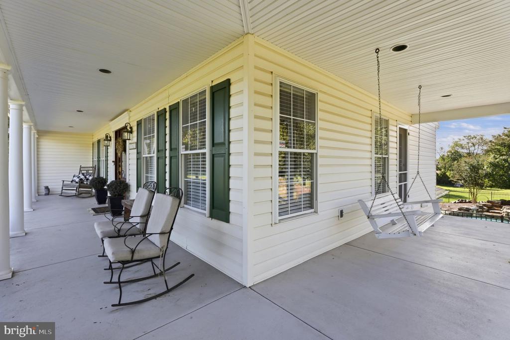 25823 BOWMAN ACRES LANE