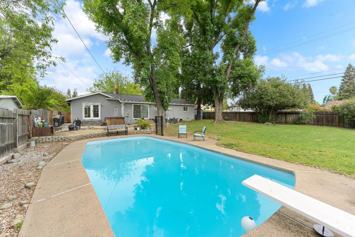 5500 Turnbull Circle
