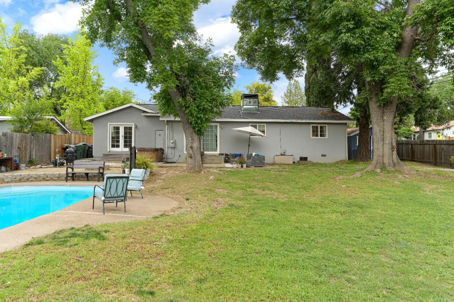 5500 Turnbull Circle