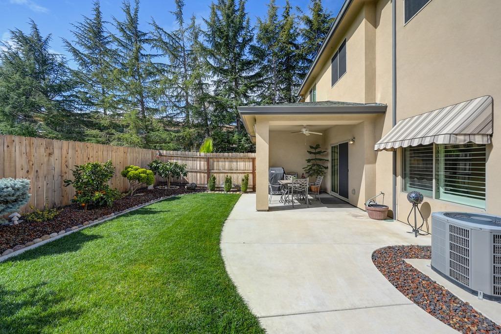 2142 Tienda Drive