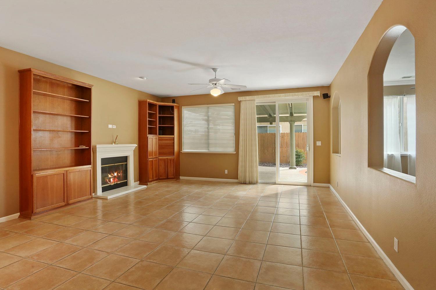 2336 Alamo Court
