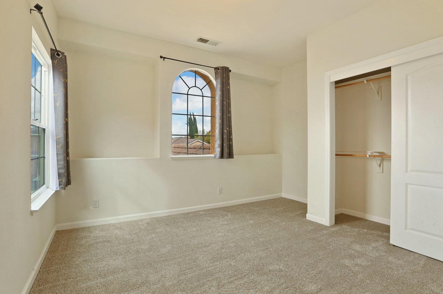 2336 Alamo Court