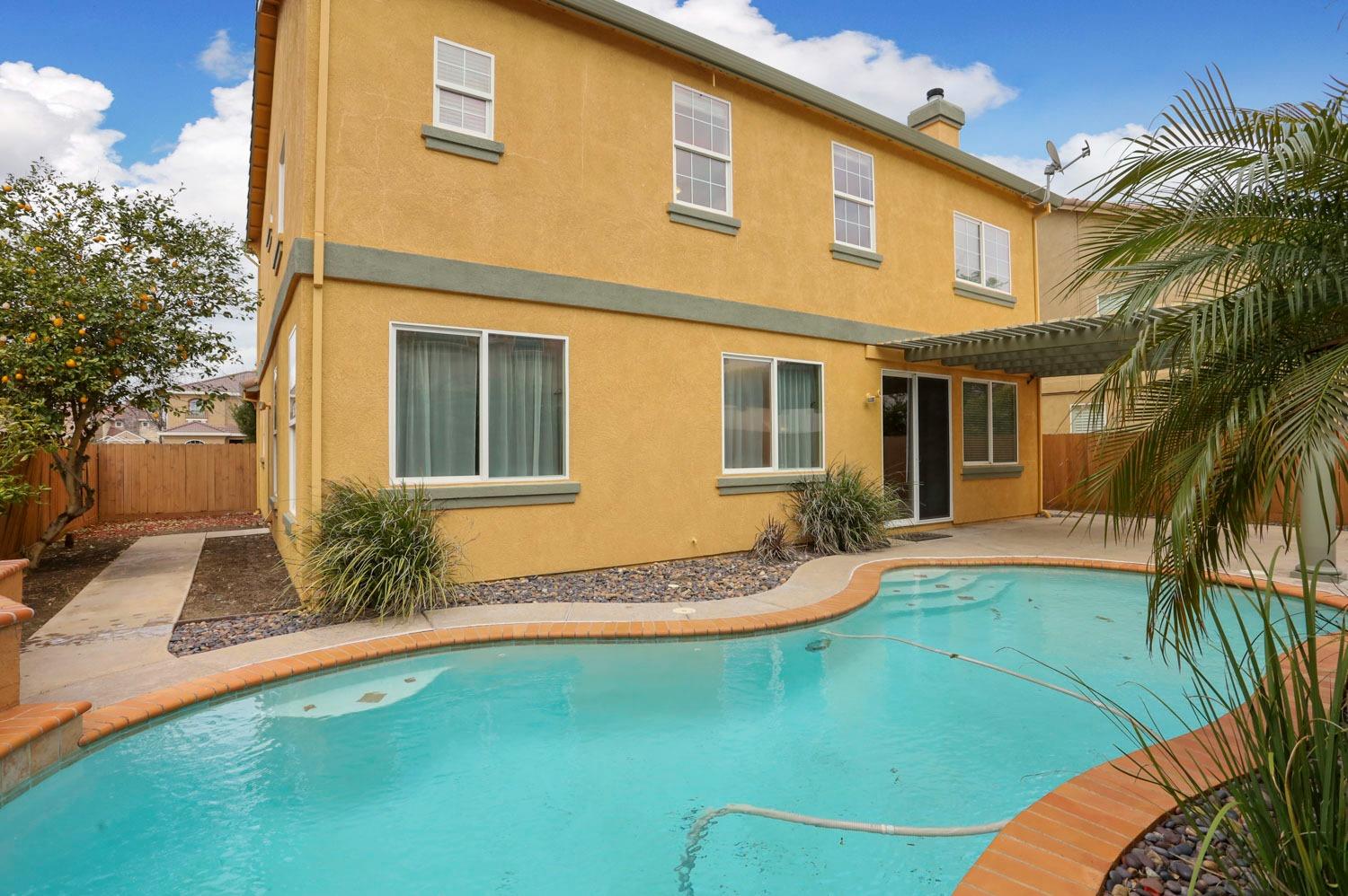 2336 Alamo Court