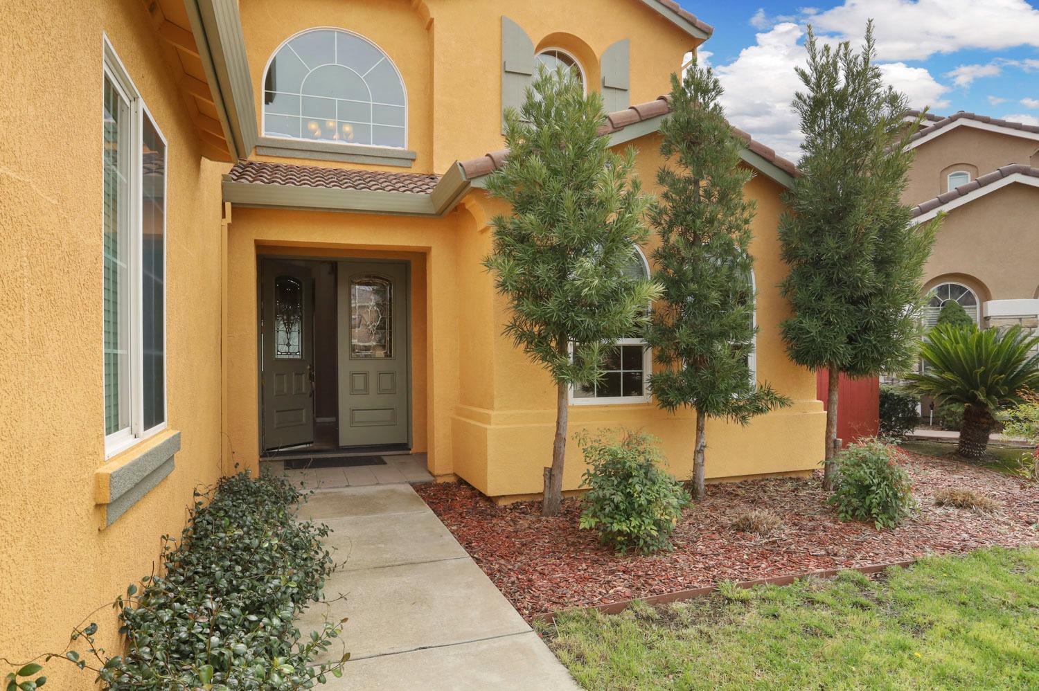2336 Alamo Court