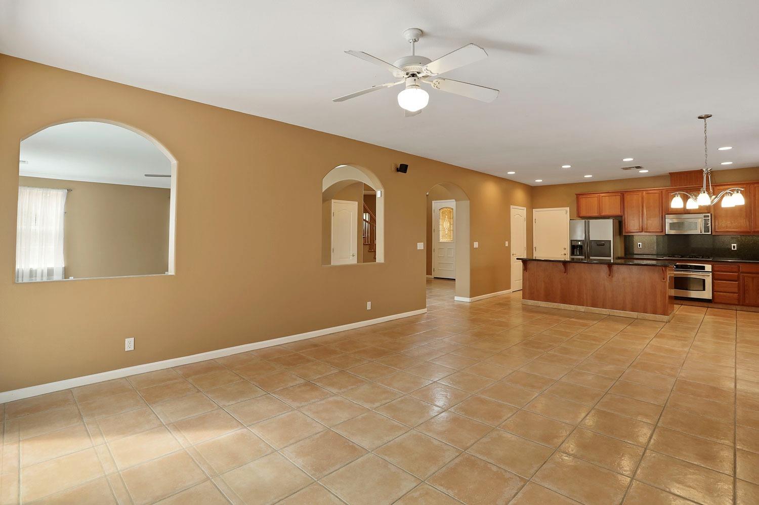 2336 Alamo Court