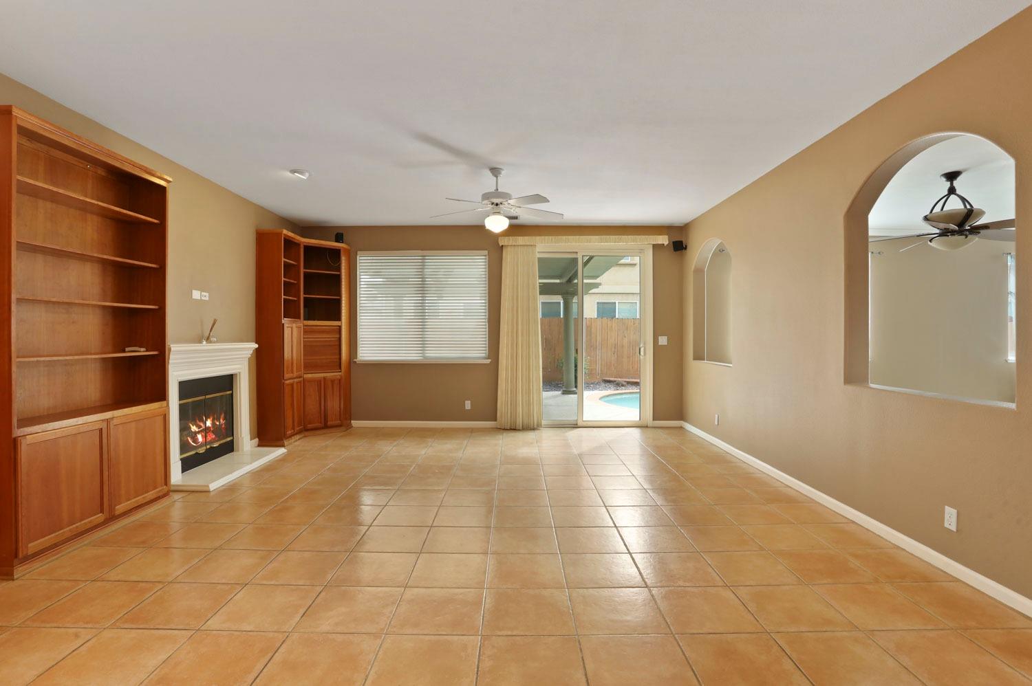 2336 Alamo Court