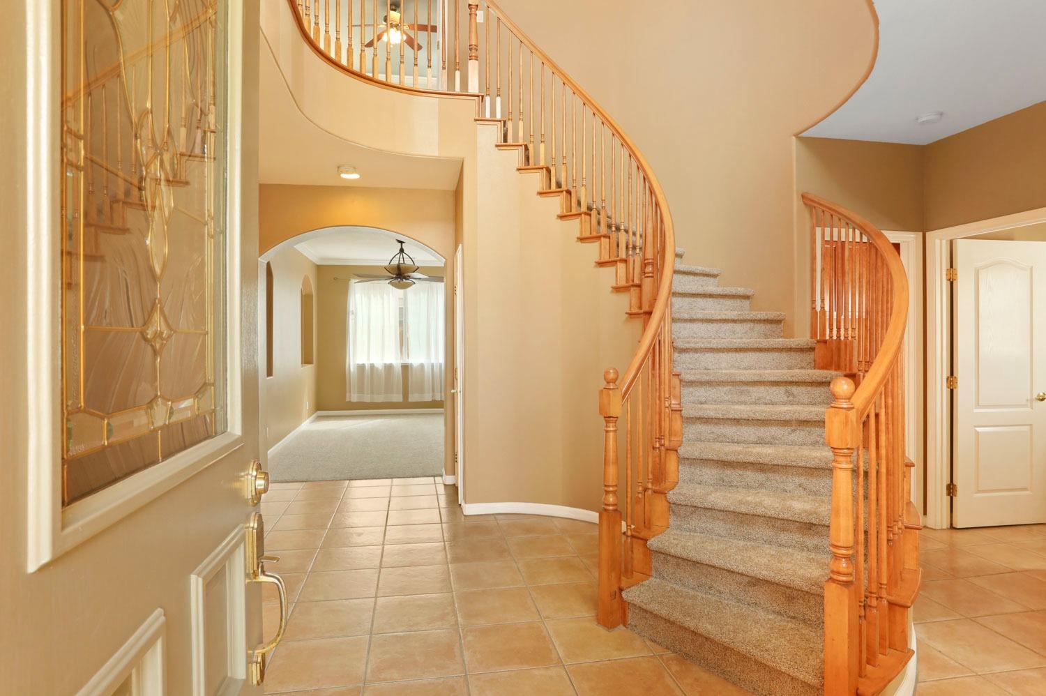 2336 Alamo Court