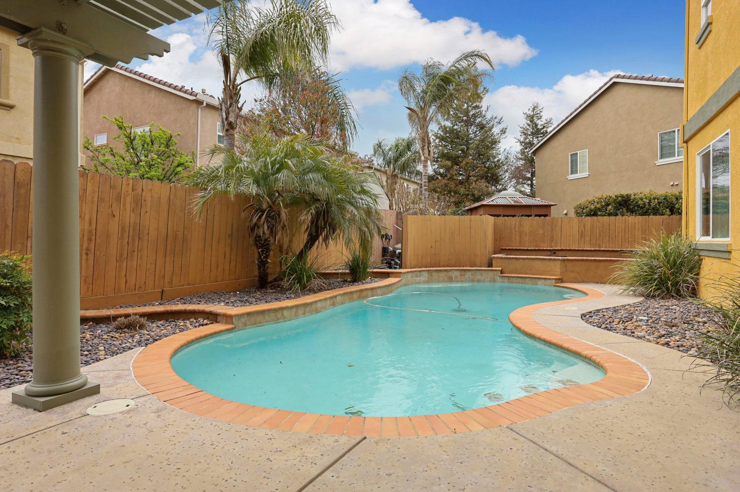 2336 Alamo Court