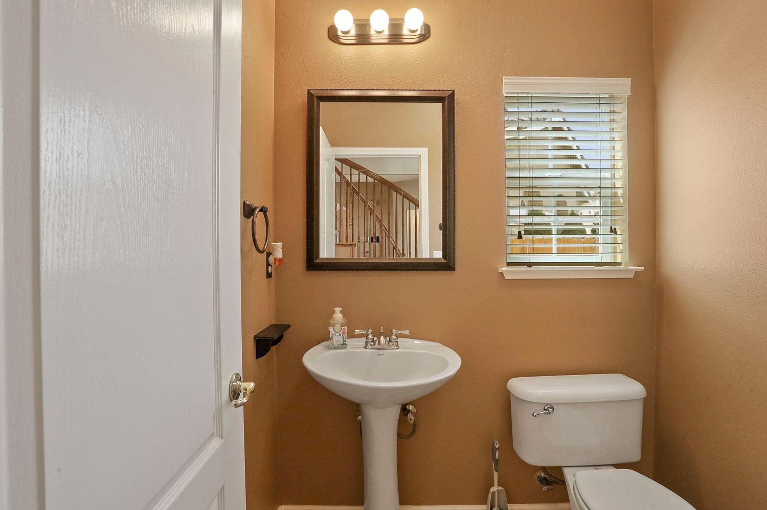2336 Alamo Court