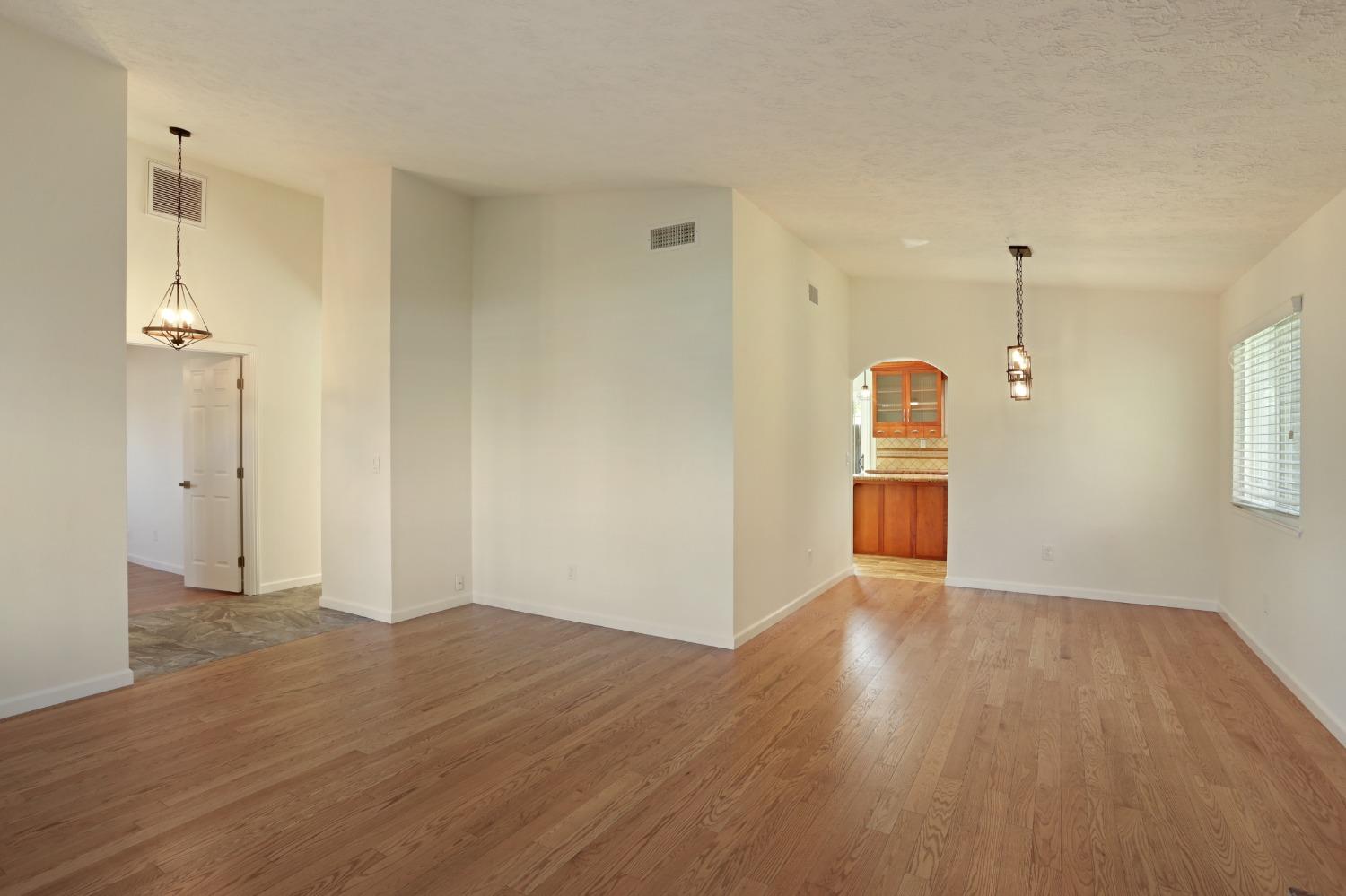 9964 Stone Oak Way