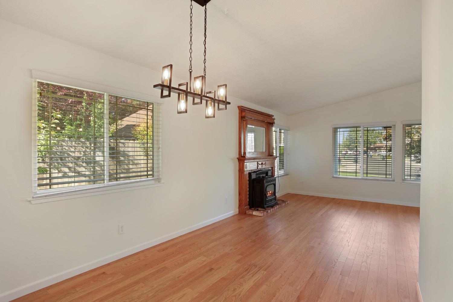 9964 Stone Oak Way