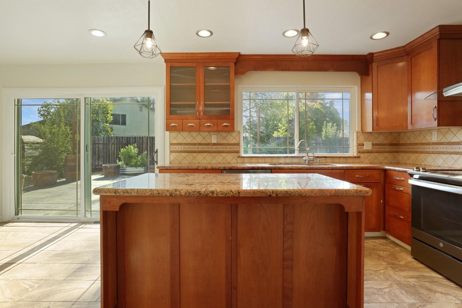 9964 Stone Oak Way