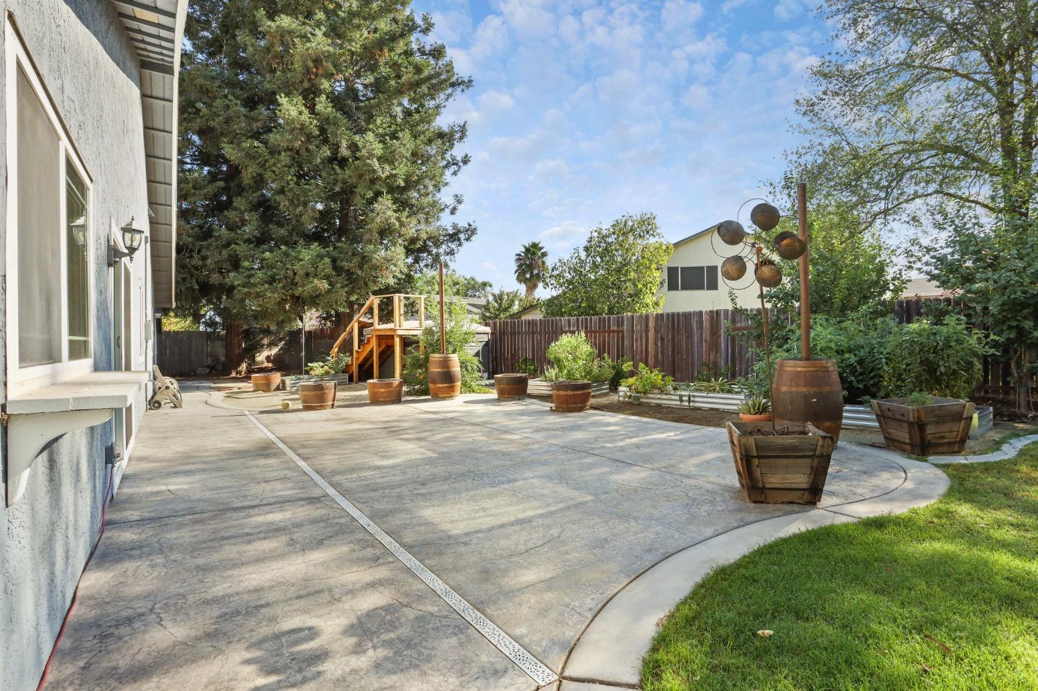 9964 Stone Oak Way