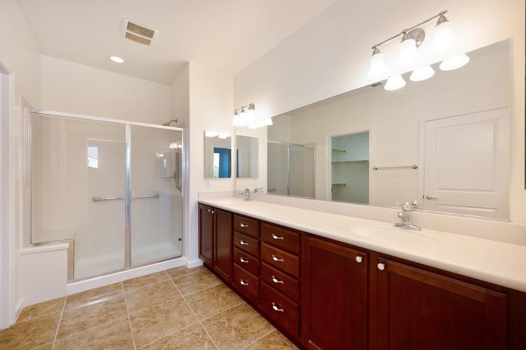 7446 Chatsworth Circle
