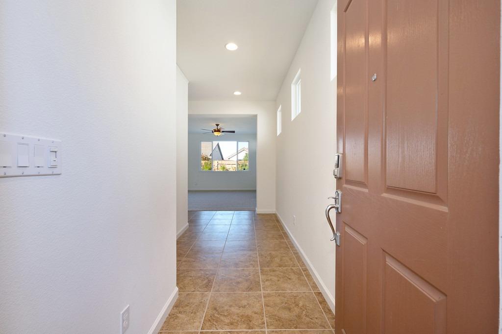 7446 Chatsworth Circle