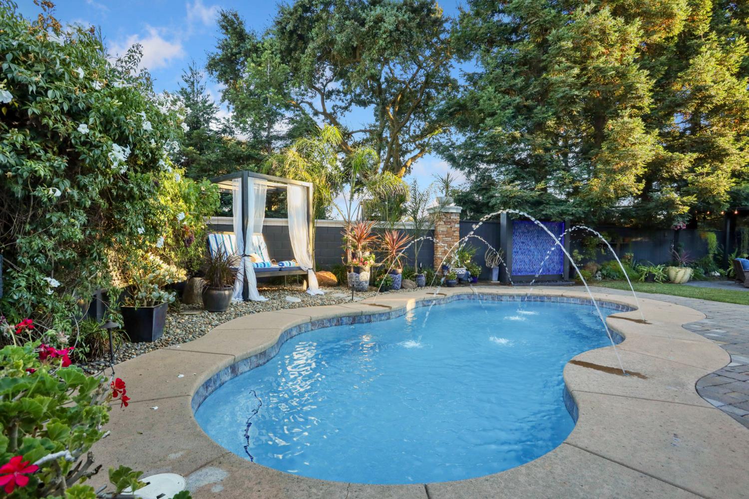 7300 Danberg Way