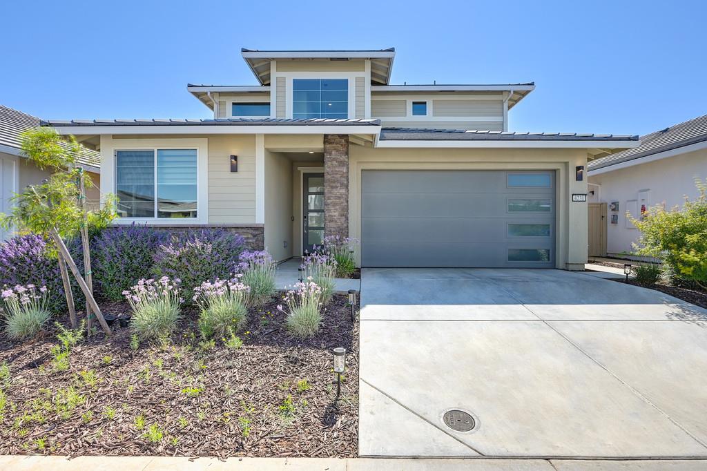 4231 Privas Way