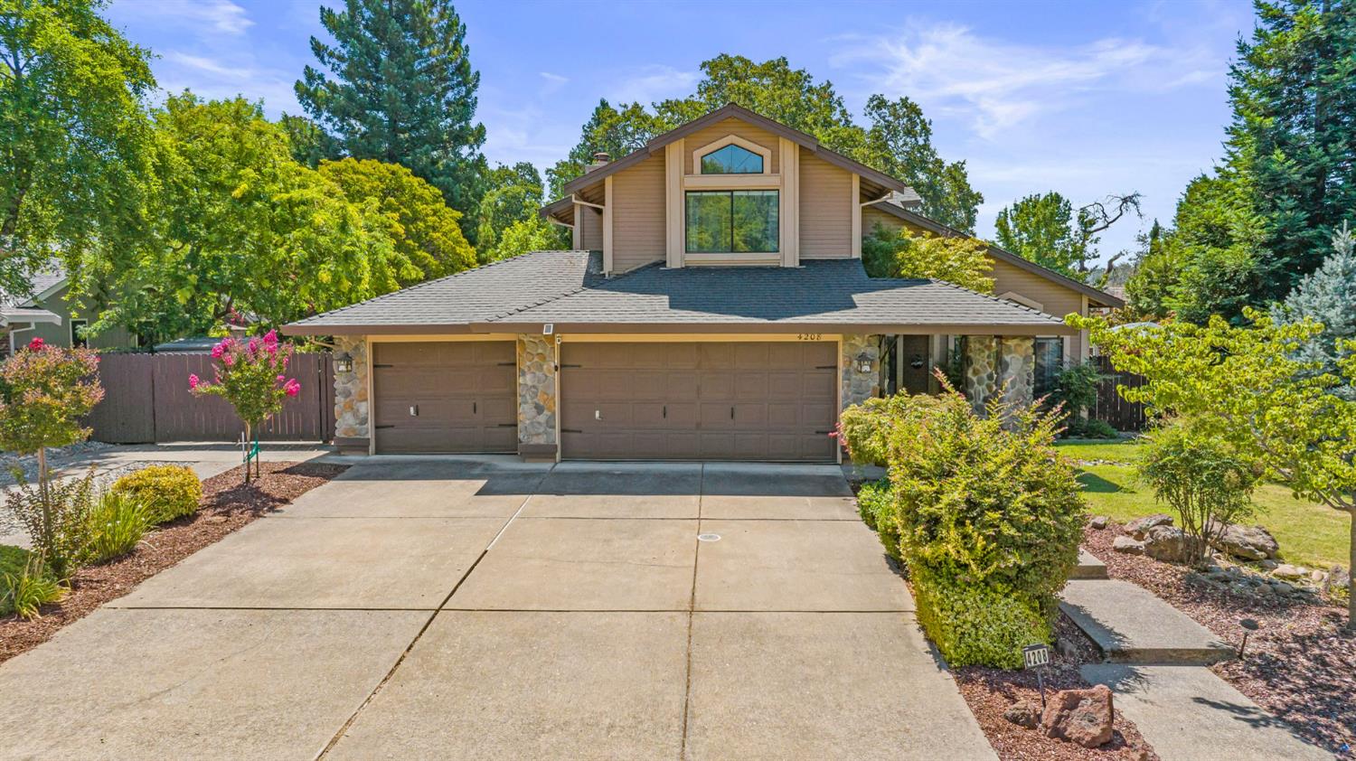 4208 Valtara Road